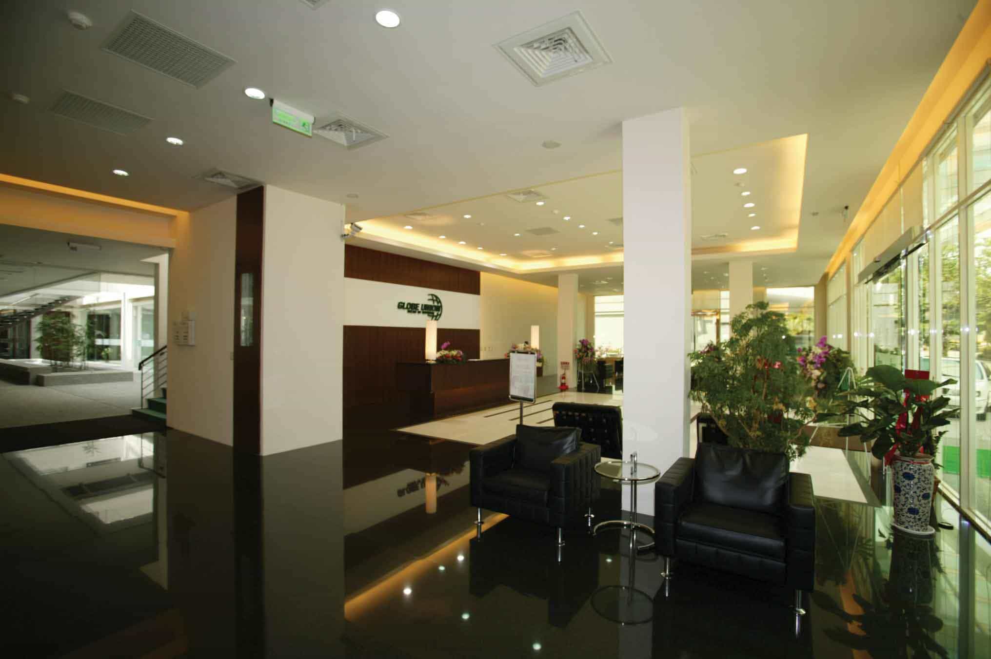 kyid Commercial office space content