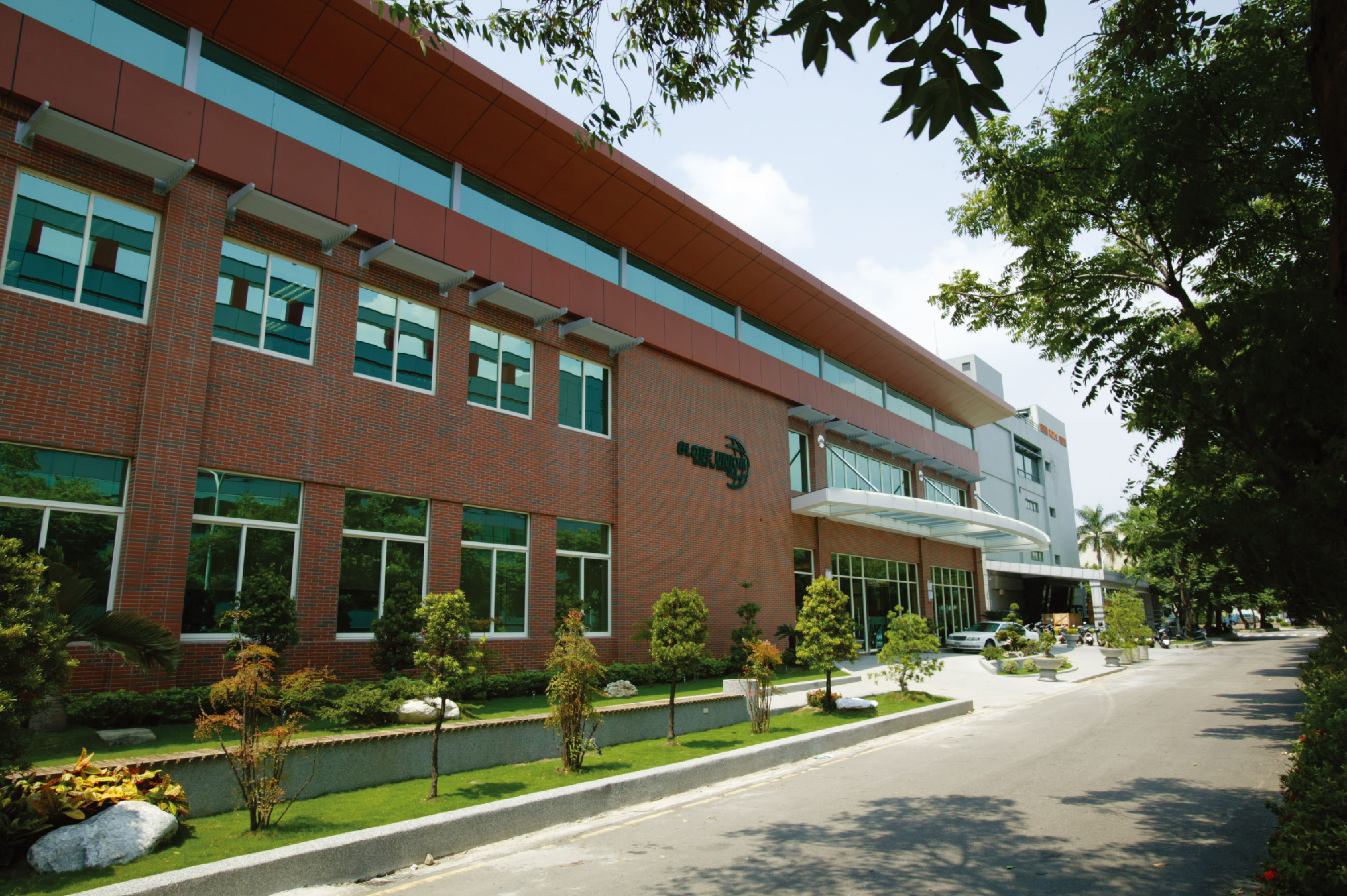 kyid Commercial office space content
