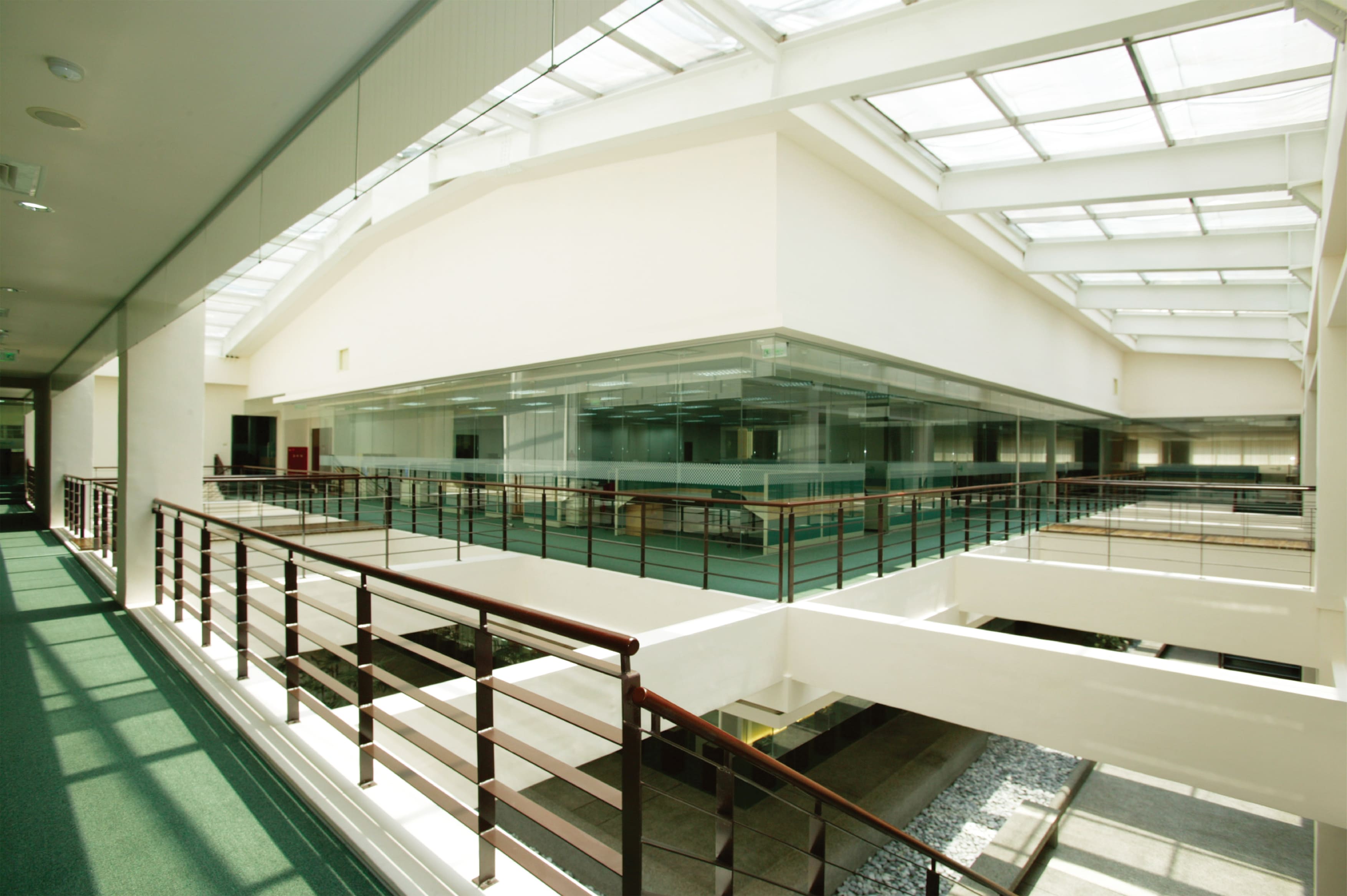 kyid Commercial office space content