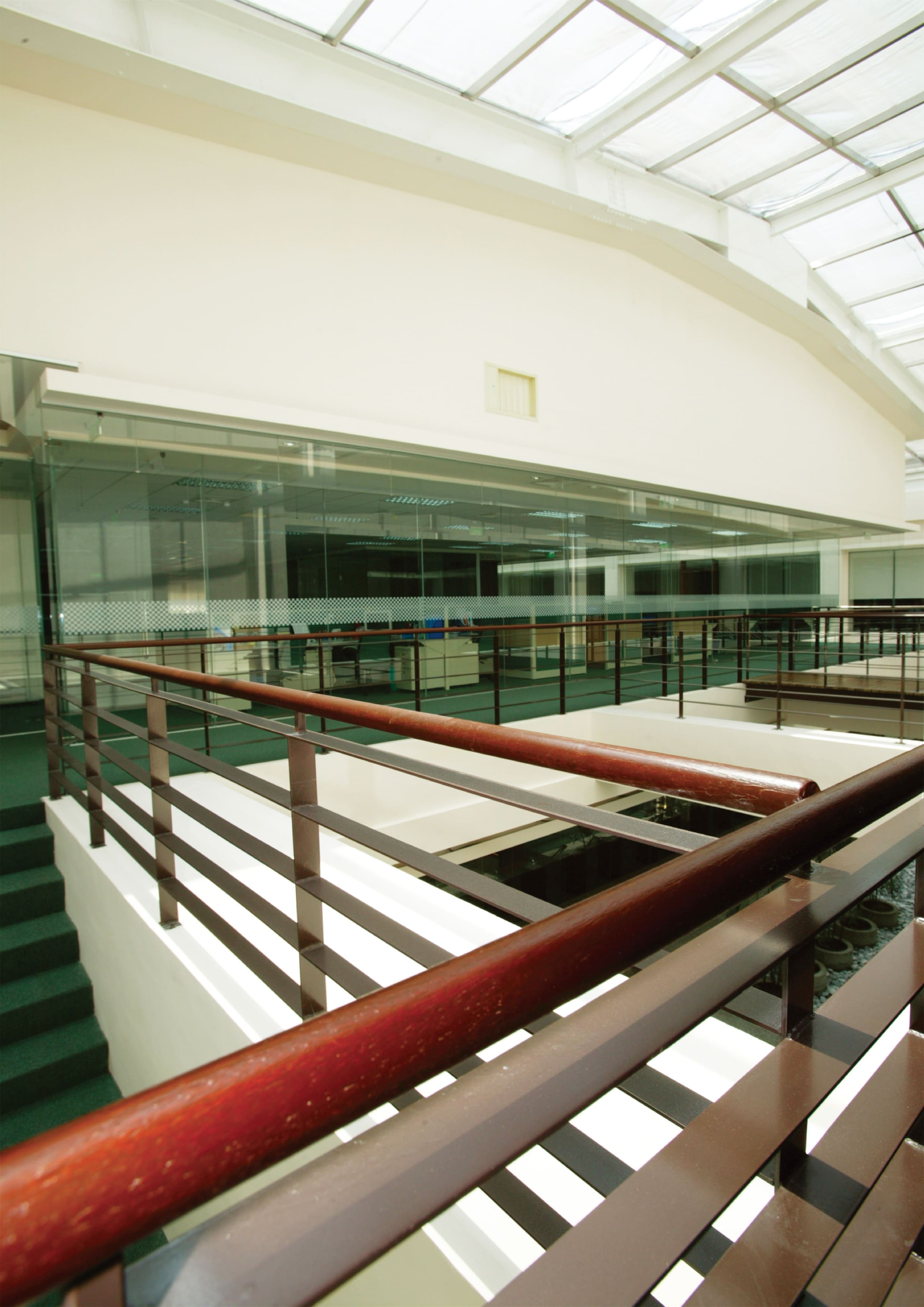 kyid Commercial office space content