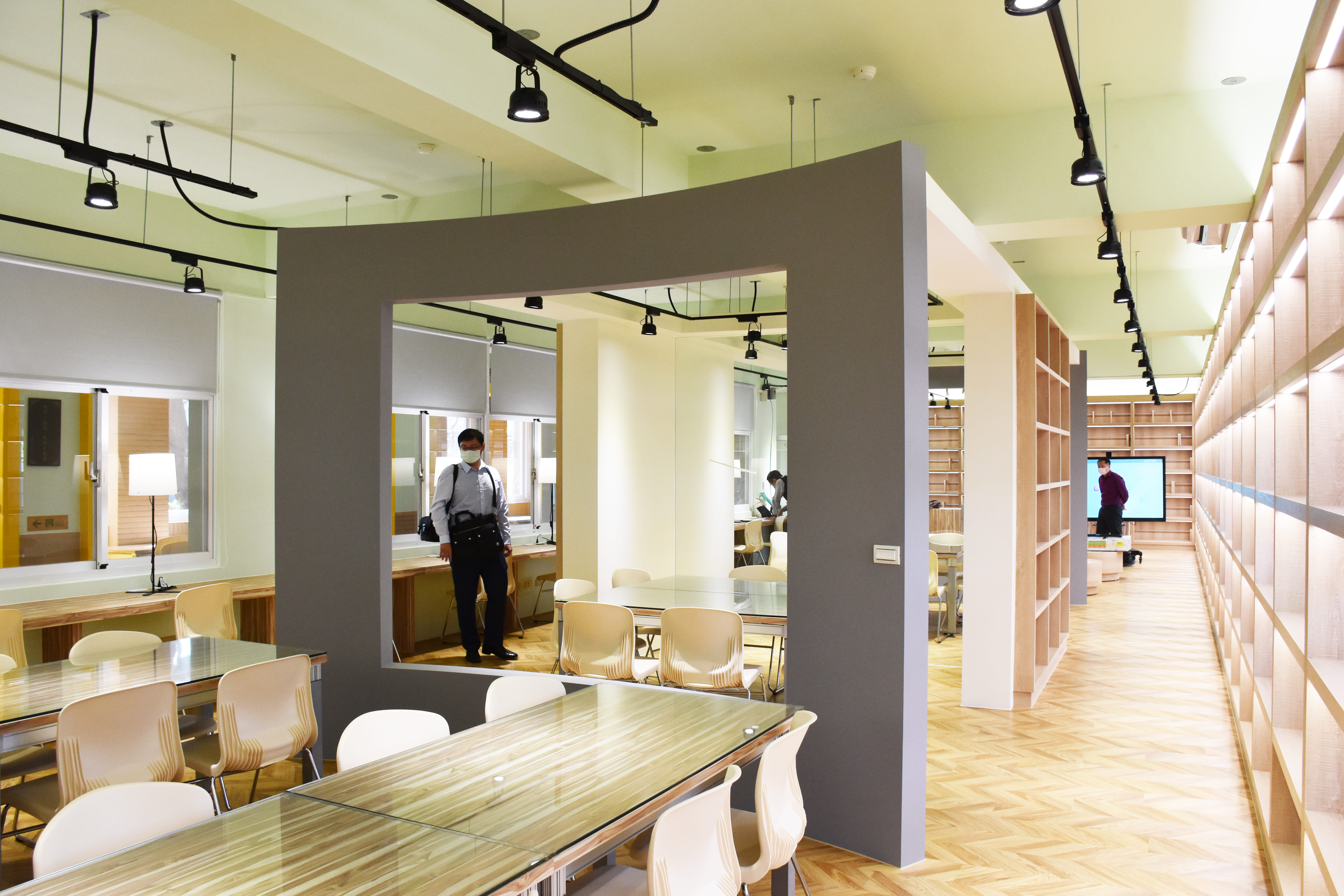 kyid Public Space content