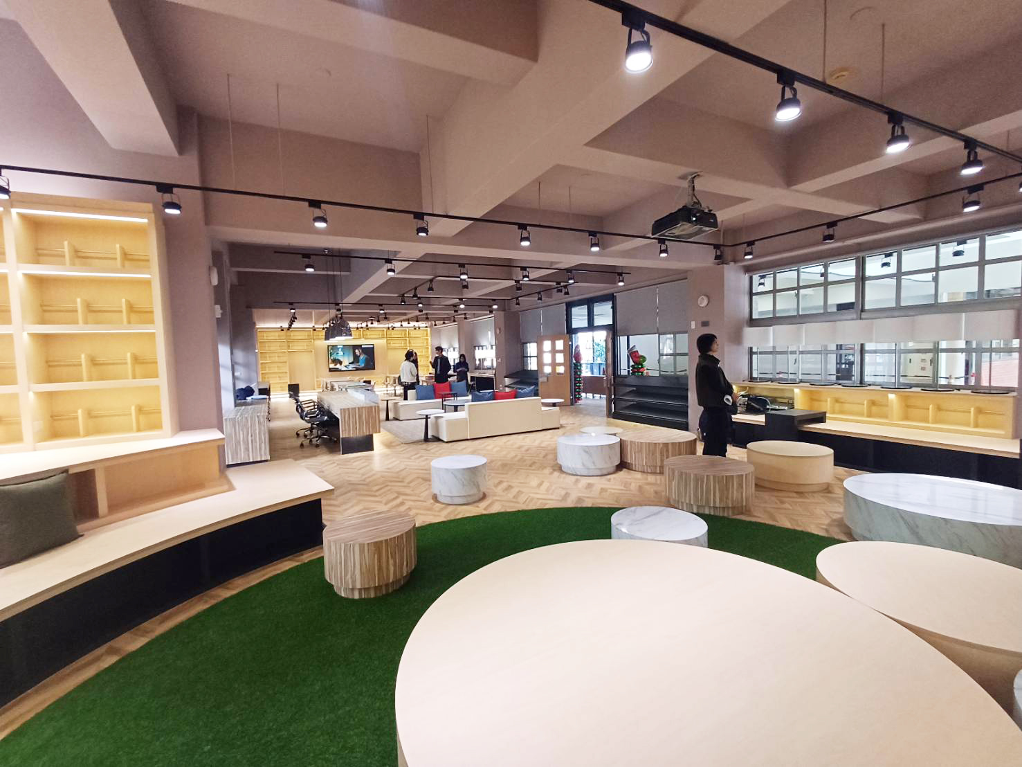 kyid Public Space content