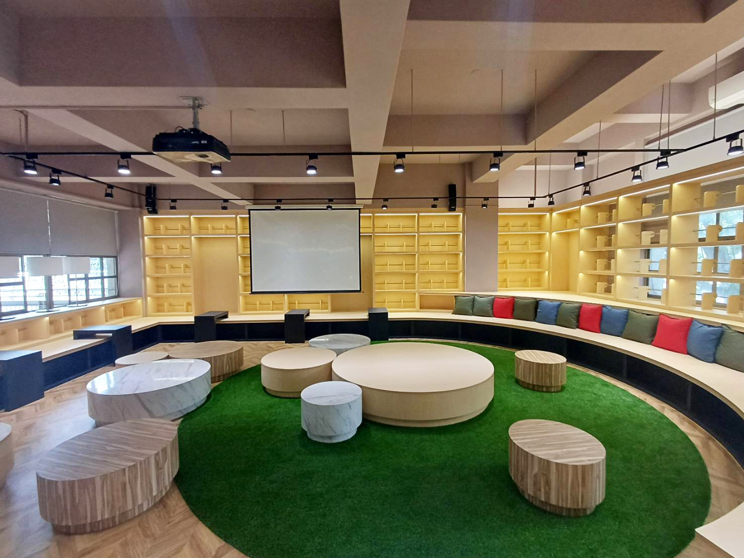 kyid Public Space content