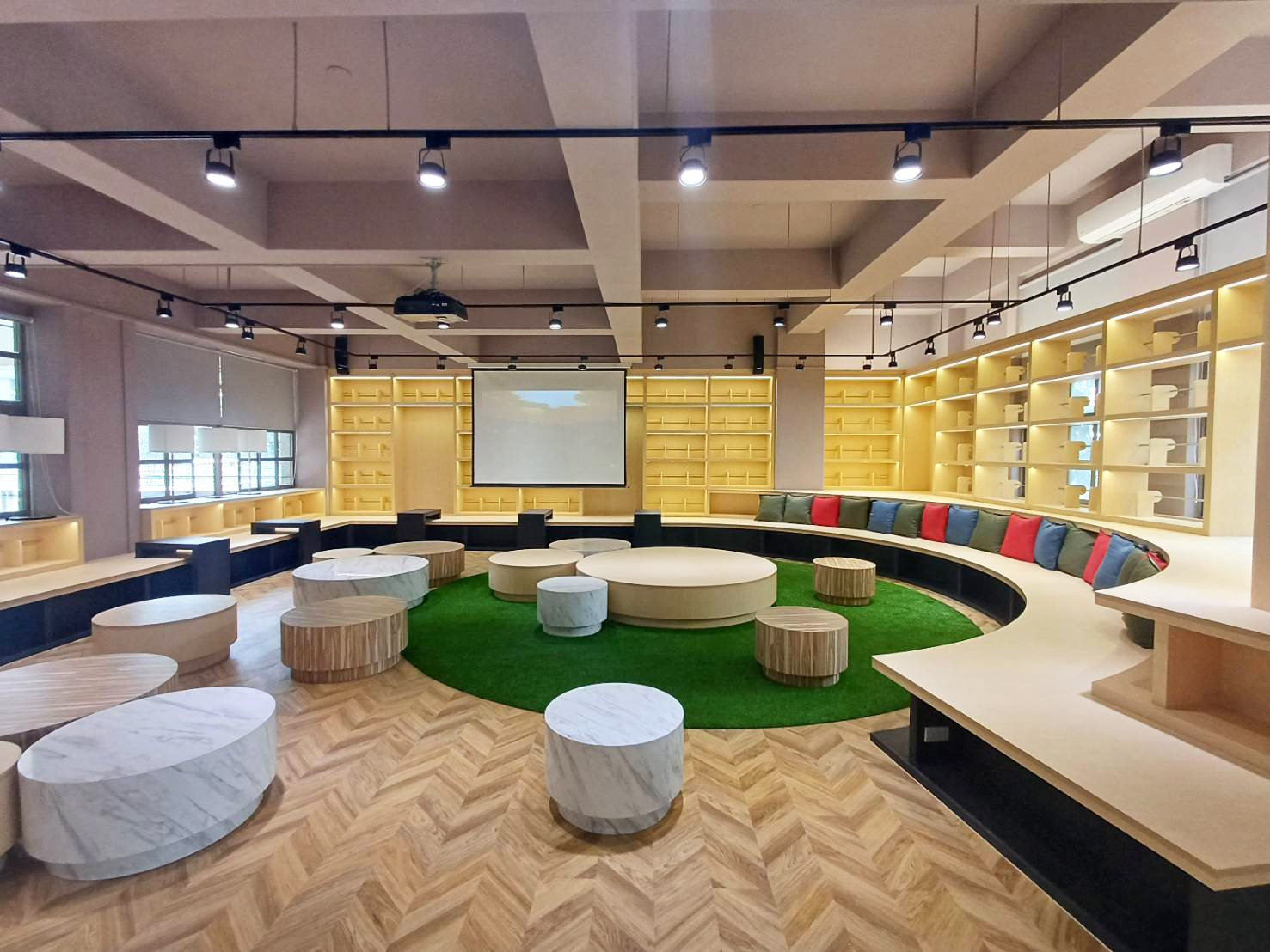 kyid Public Space content